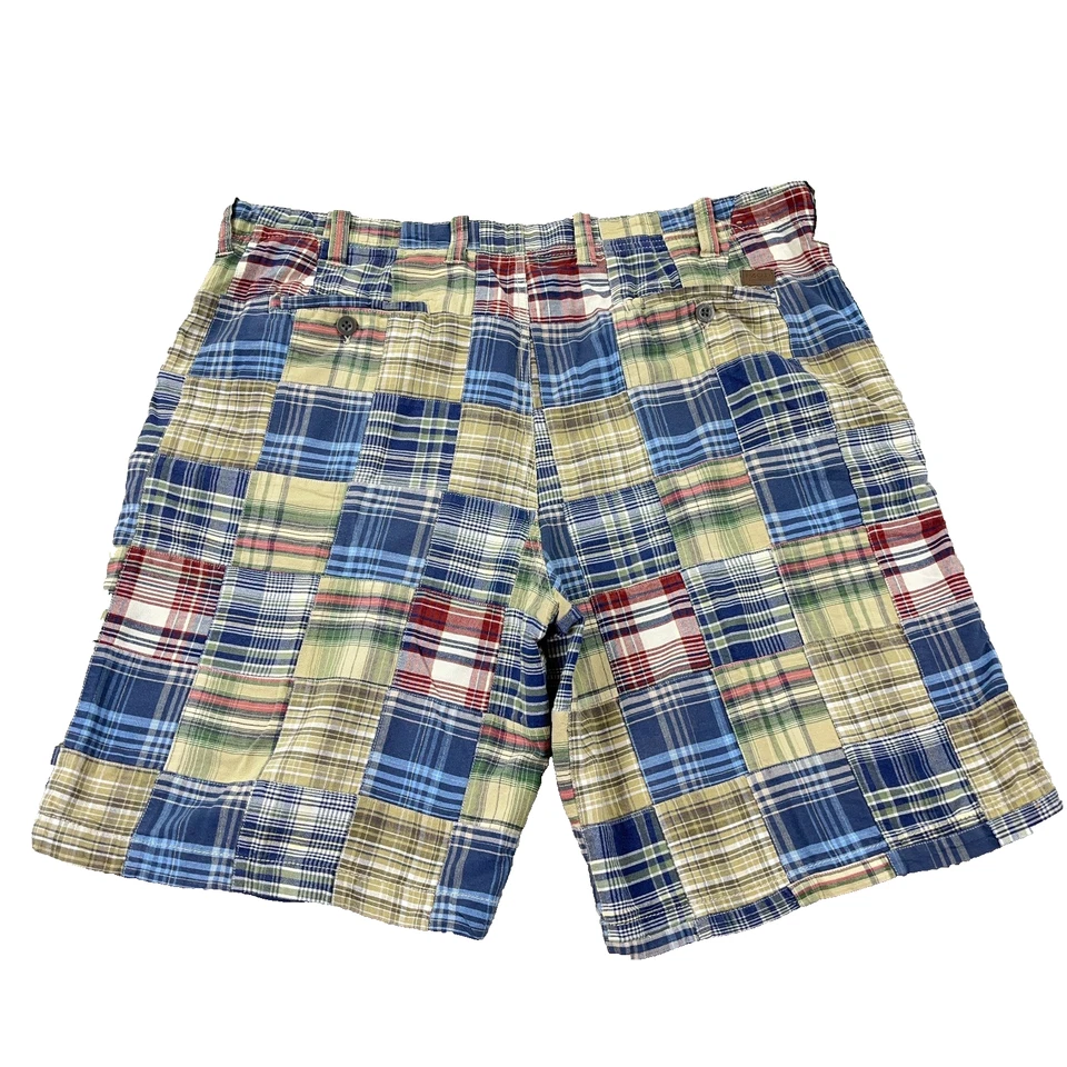 Shorts Izod Chino Masculino 40 Madras Xadrez Patchwork Madras Golfe Frente Plana Preppy - Imagem 2 de 4