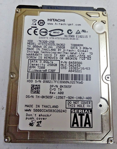 HITACHI *HTS723225L9A362* 250 GB * SATA HDD Notebook 2,5 Zoll #NFP1621