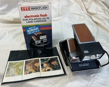 Vintage Polaroid SX-70 Land Camera With Flash and Manual