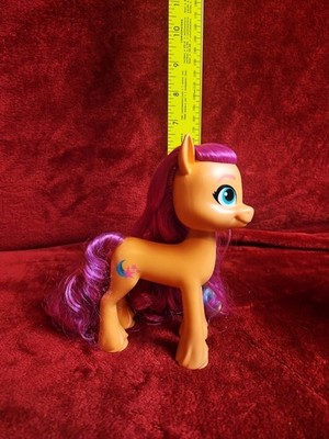 My Little Pony  reveals Sunny Star Scouts. Height of 6.5 And V-3521F