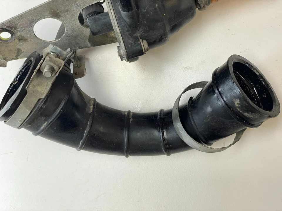 Honda C70 1980 Passport OEM caja de aire bota y respirador HM174 C 70 Foto 2 de 4