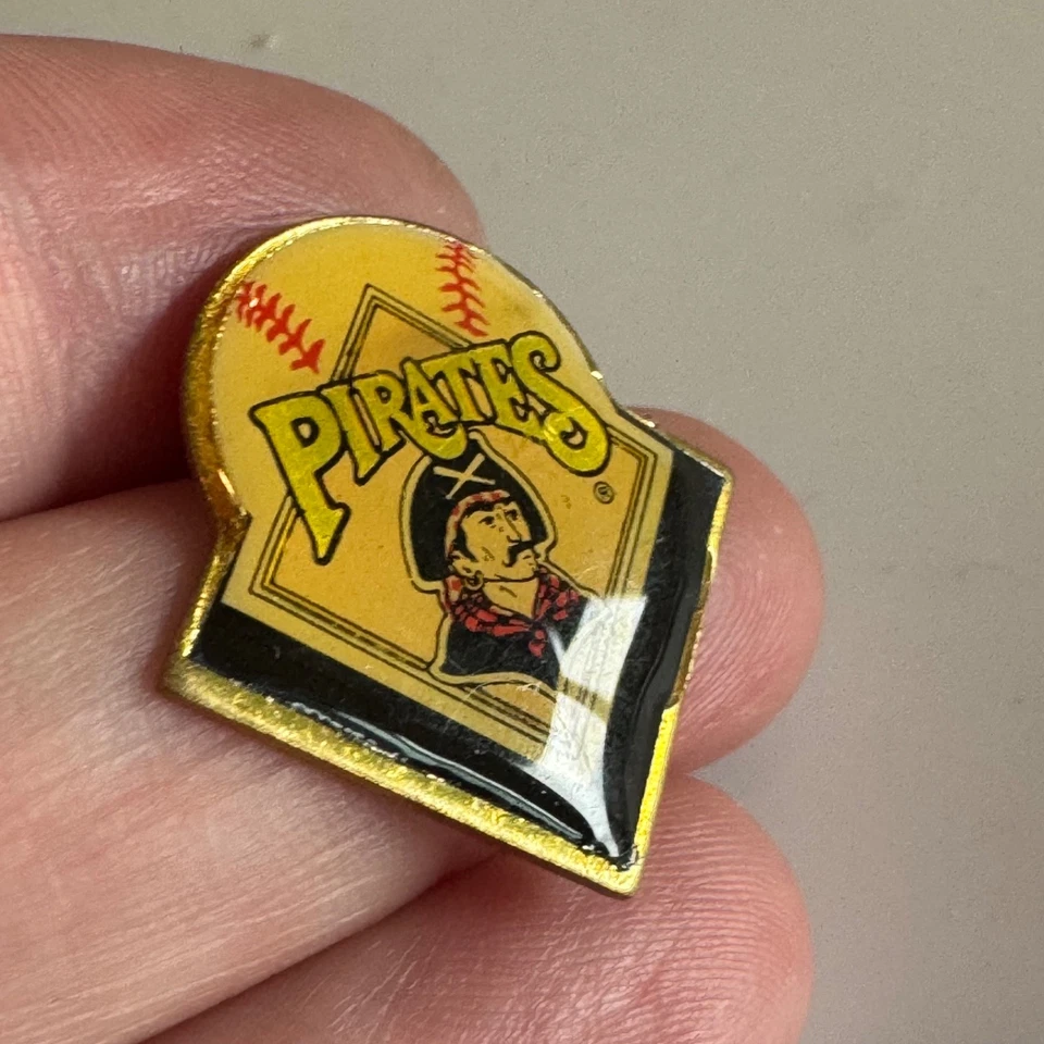 Vintage Pittsburgh Pirates Yellow Diamond Pirate Head Enamel Lapel Pin MLB - Image 2 of 3