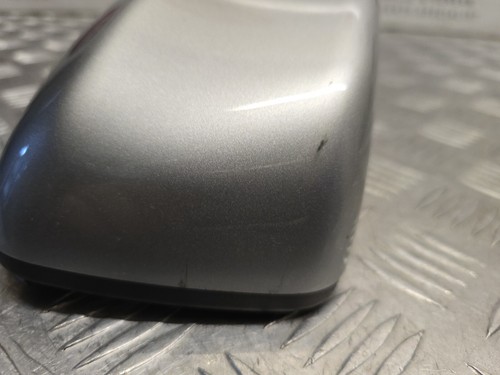 ESPEJO RETROVISOR PLEGABLE MANUAL LADO CONDUCTOR GENUINO HYUNDAI IX20 JC 2010-2019 RAH PLATEADO - Imagen 7 de 12