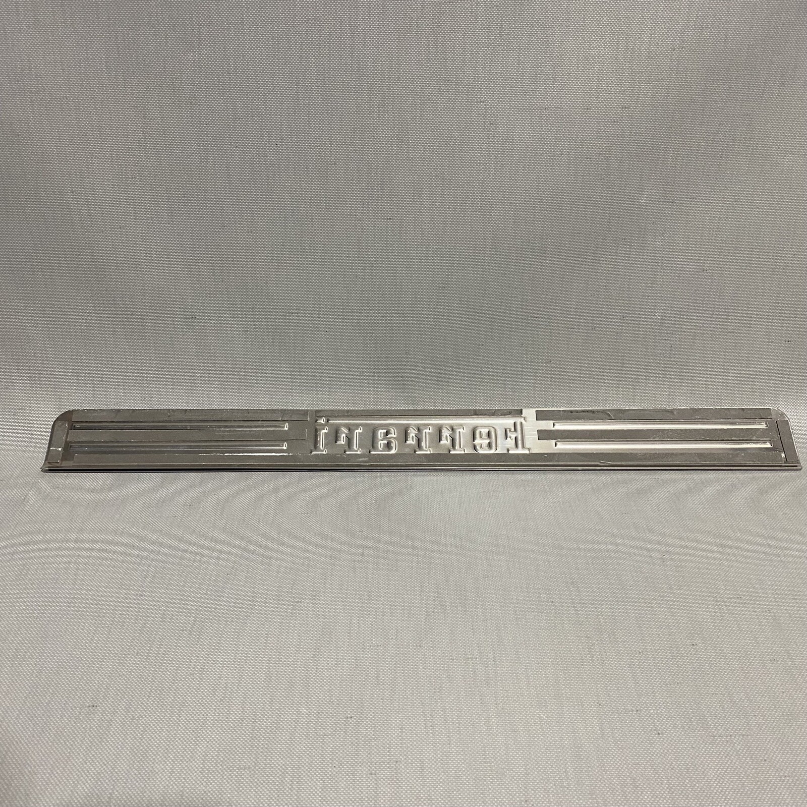 FERRARI CALIFORNIA SILL COVER DOOR KICK PLATE 69749800 OEM