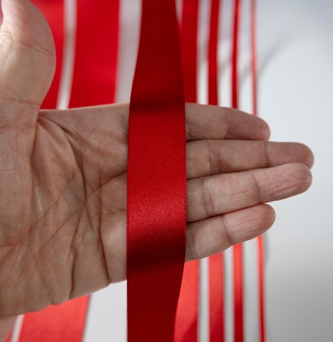 Red double sided satin ribbon, no 15 Christmas trim for weddings, anniversary - Picture 8 of 21
