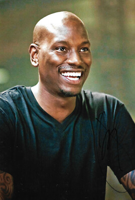 Tyrese Gibson Autogramm signed 20x30 cm Bild
