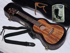 LUNA Coral concert UKULELE new UKE w/ LUNA CASE  Tuner Strap Capo