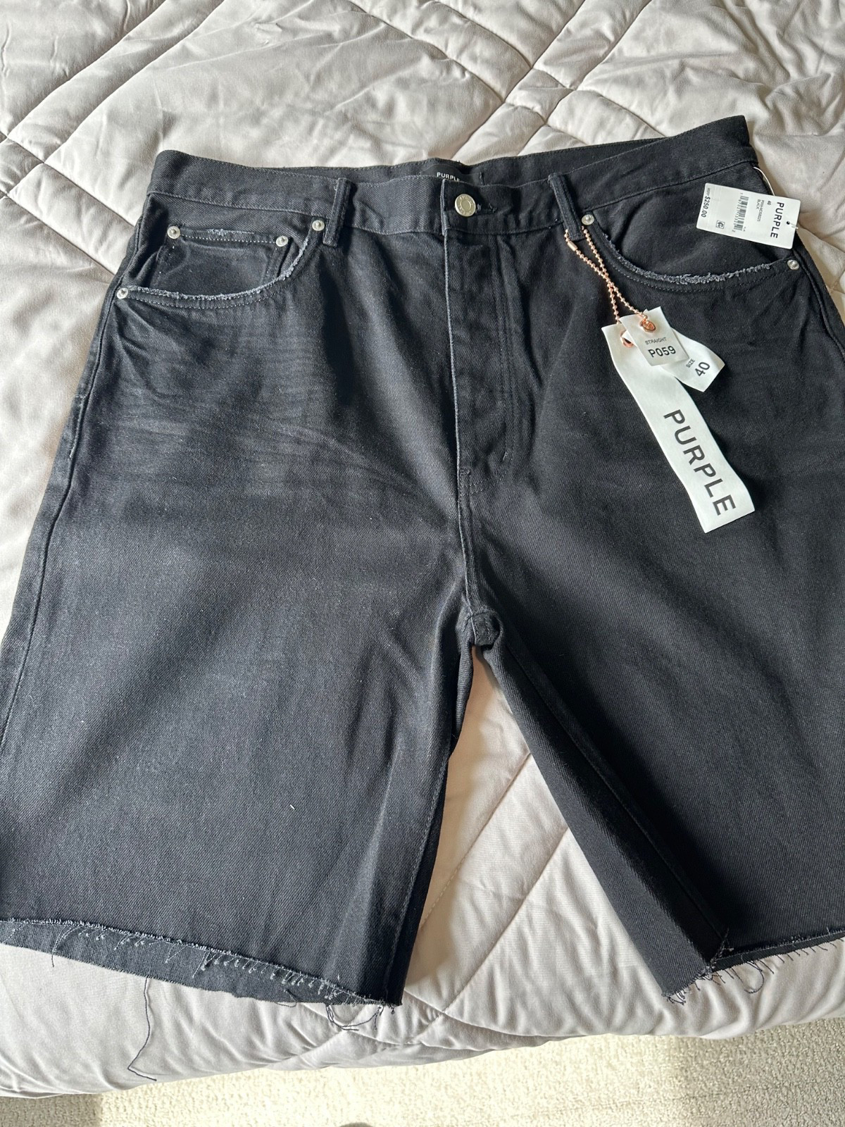 Mens Purple brand black p059 jean shorts size 40
