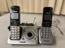VTech Cordless Phone System w/ 2 Handsets & Base Digital Answering Tested