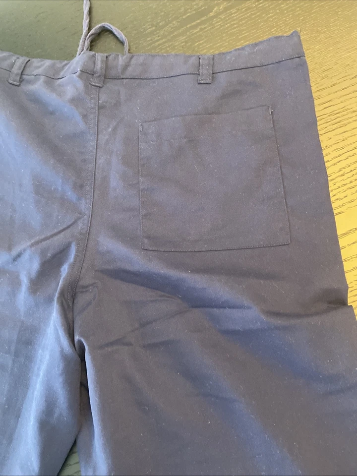 Conjunto Médico Hombre 2 Pantalones, S-Grey's Anatomy Azul Marino Claro y Oscuro Cuello en V Talla M Foto 3 de 4