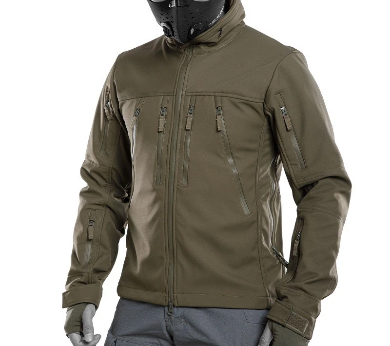 Men's Outdoor Soft Shell Clothing Waterproof and Windproof Jacket Coat