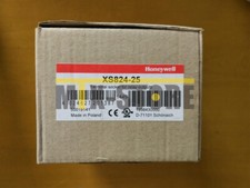 1PC Brand New HONEYWELL analog input / output base XS824-25