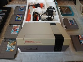 Original Nintendo NES-001 Action Set Bundle with games