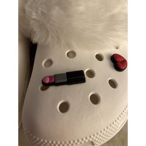 Crocs Fur Classic Mammoth Charm Clog White size 9w/7m New NWT - 第 6/6 張圖片