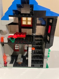 LEGO Castle: Blacksmith Shop (3739) please read!