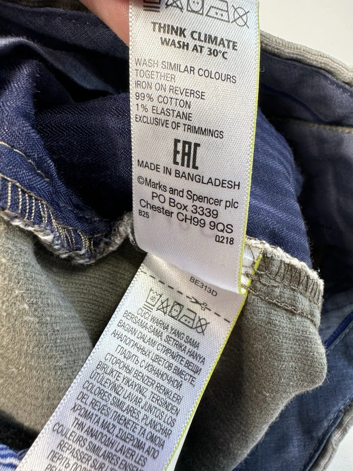 Pantalones de pana Marks & Spencer regulares para hombre 34x31 elásticos modernos clásicos informales Foto 4 de 4