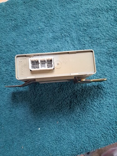 92 93 94 95 HONDA CIVIC 2 DOOR DOOR LOCK CONTROL MODULE OEM Coupe - Picture 2 of 5