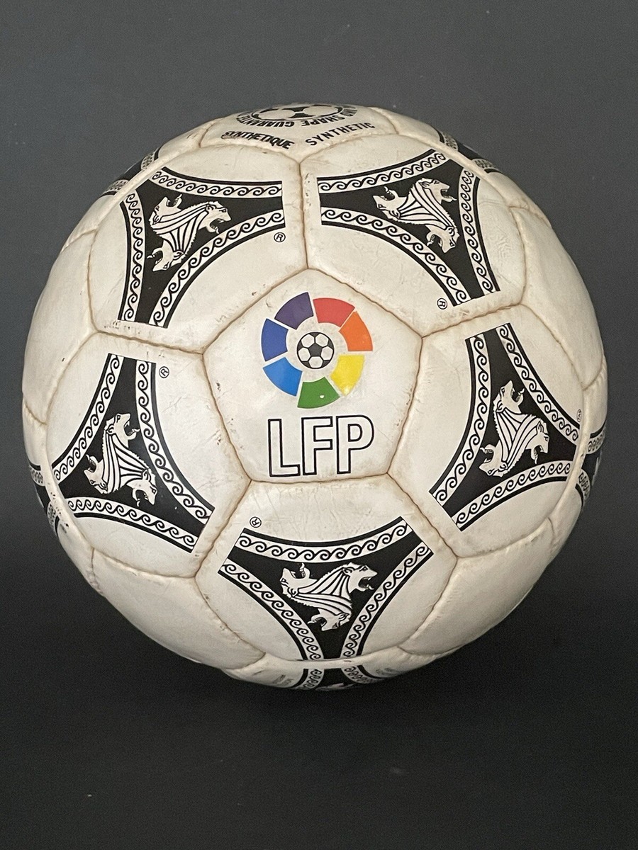 Adidas OMB Tango ETRUSCO UNICO LFP. UEFA Euro 1992. Official