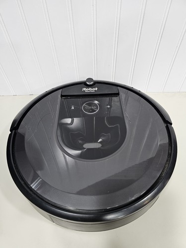 iRobot Roomba i7 RVB-Y1 Black (7150) Cordless Bagless Vacuum Robot Not Tested