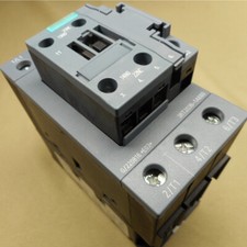 Per Siemens 3RT20361AK60 Contattore di Alimentazione 3P 1NO+1NC Terminale a Vite In Scatola