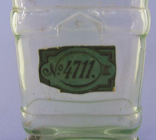1930s ANTIQUE GERMAN SET OF TWO ORIGINAL COLOGNE PERFUME BOTTLES 4771 - Picture 8 of 12