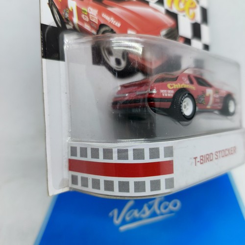 Hot Wheels 2013 Retro Entertainment Stroker Ace T-Bird Stocker 1/64 Scale X8920 - Picture 4 of 6