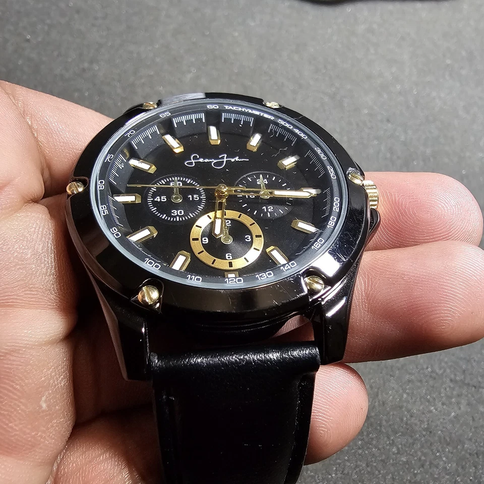 Reloj de moda de cuarzo grande Sean John para hombre negro y dorado funcionando SJ0003GU Foto 2 de 4