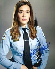 MARINA SQUERCIATI signed Autogramm 20x25cm CHICAGO FIRE PD in Person autograph
