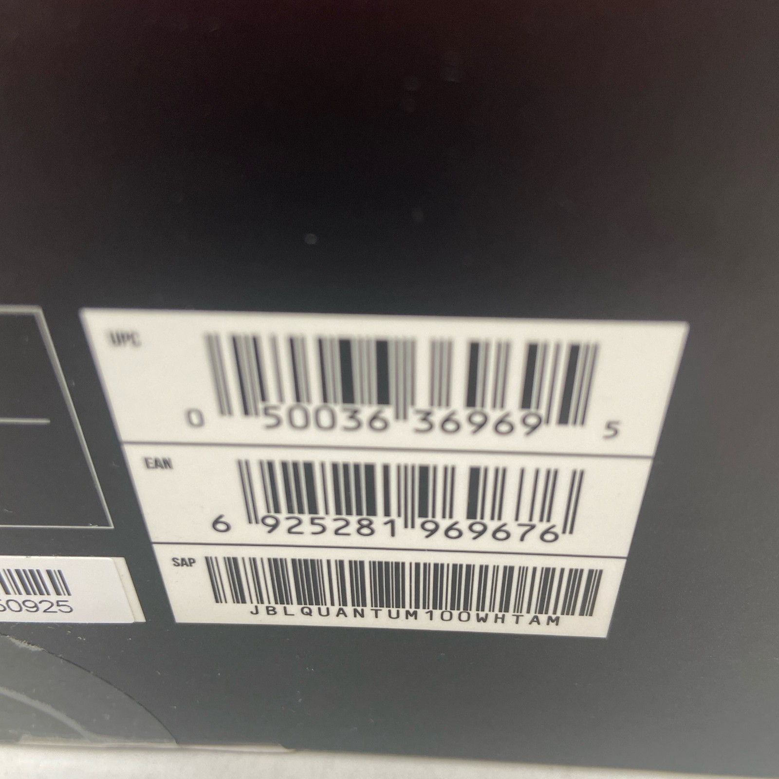 JBL Quantum 100 Wired Over-Ear Gaming Headset 10