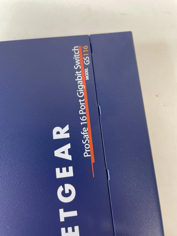 NETGEAR 16-Port Gigabit Ethernet Unmanaged Switch (GS116NA) - **No Power - Image 4 of 4