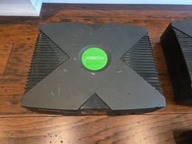 Xbox Original Console Lot Of 4 For Parts Or Repair - Read Description
