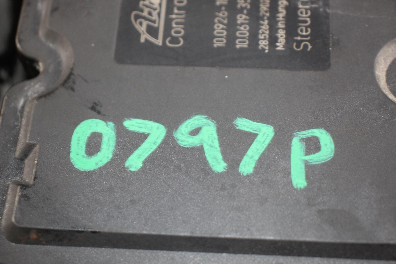 11-17 Aston Martin V8 Vantage Motor Anti Brake Lock System ABS Pump Part OEM OEM