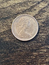 1971 Great Britain UK 1/2 Half New Penny Queen Elizabeth II Actual Coin TB510*