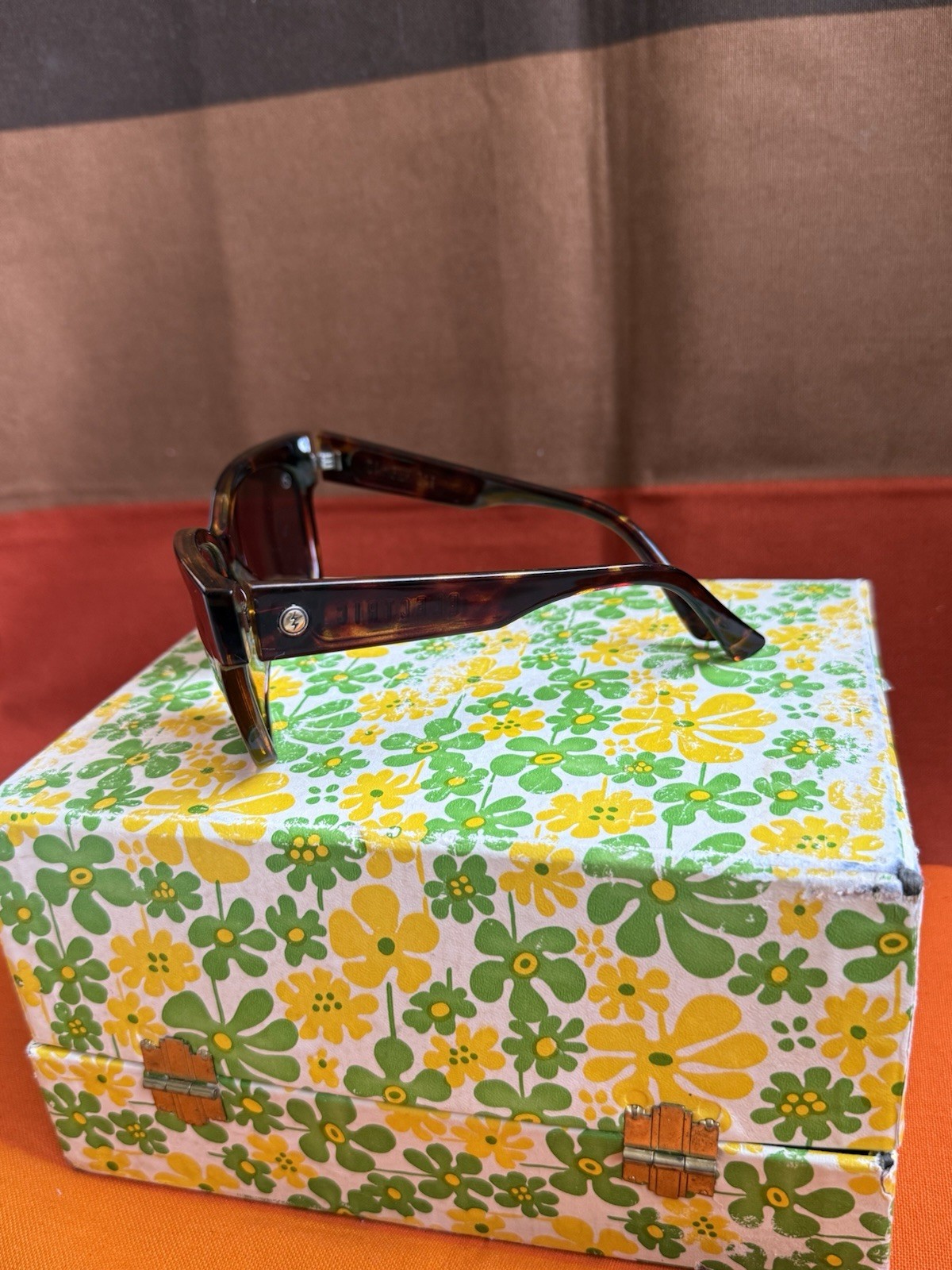 Electric Danger Cat Tortoise Shell Sunglasses , W… - image 9