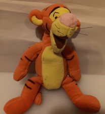TIGGER, BEAN BAG PLUSH WALT DISNEY'S WINNIE THE POOH COLLECTION