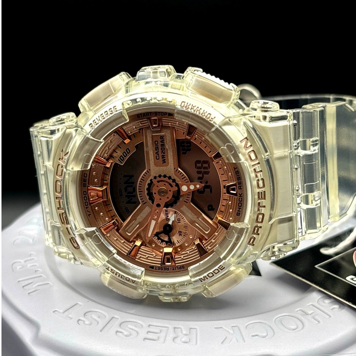 Casio G-Shock GMA-S110SR-7A Women display picture 1
