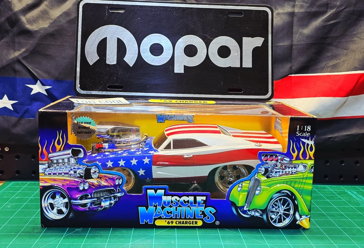 Preços baixos em Escala 1:18 Dodge Muscle Machines Veículos de
