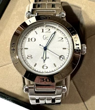Vintage Guess Collection GC8000 Lume Hands Stainless Steel Silver Dial Watch EUC