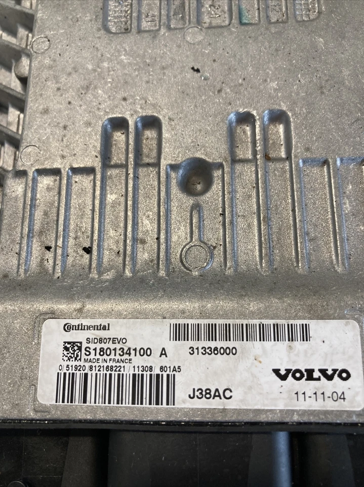 Unidad de control del motor Volvo C30-Ecu 31336000 S180134100A original 1,6 Tdi 2012 - Imagen 2 de 4