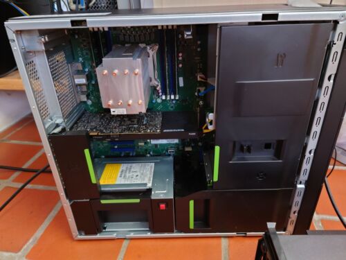Fujitsu Celsius M770 Workstation Xeon W-2125, 32GB, 512 NVMe SSD, Quadro P4000 - Bild 2 von 7