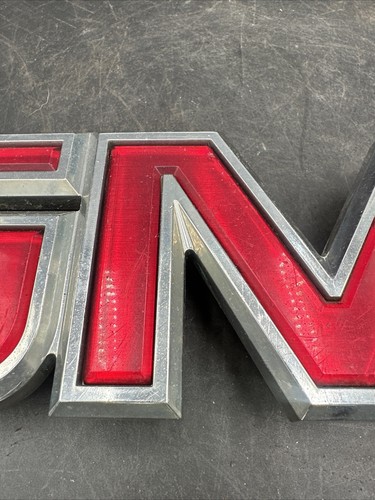 GMC Front Grille Emblem 17" 2007 - 2017 Sierra 22761795 15256164 20877549 - Picture 5 of 15