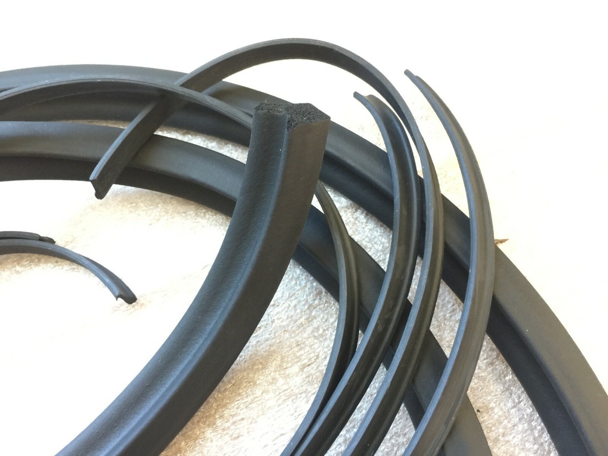 10-Piece Glass Channel Kit For 1939-1946 Chevy & GMC Trucks - Rubber/Steel Window Seal Set