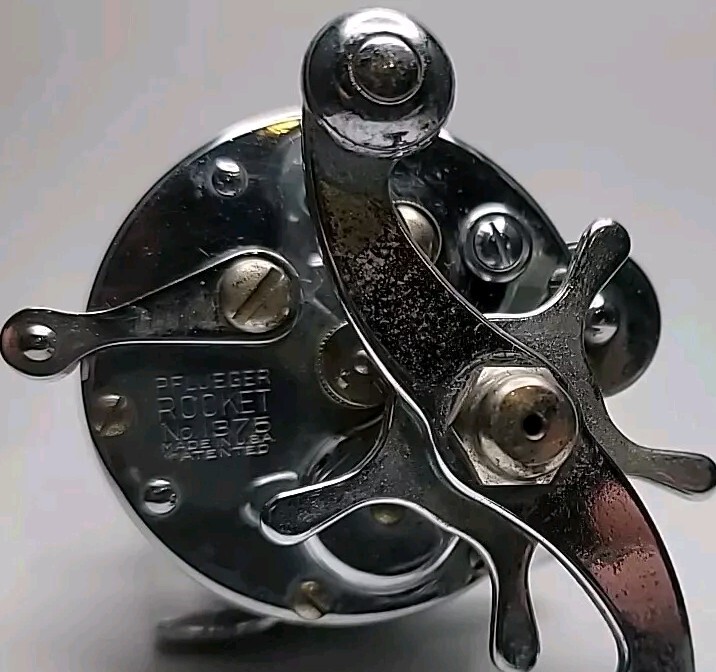 Vintage Pflueger Rocket #1375 Baitcast Fishing Reel USA | eBay
