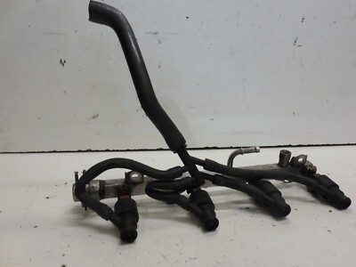 96-99 BMW E36 M44 1.9l Engine Fuel Injector Rail With Injectors 