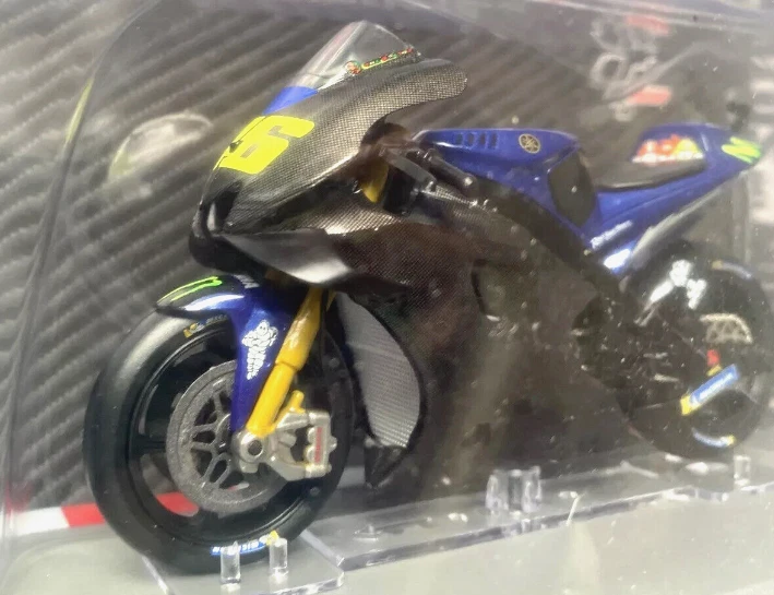 YAMAHA YZR-M1 • Valentino Rossi , 2018 Valencia Test 2017 • MOTO GP  (Esc 1:18) - Imagen 2 de 4