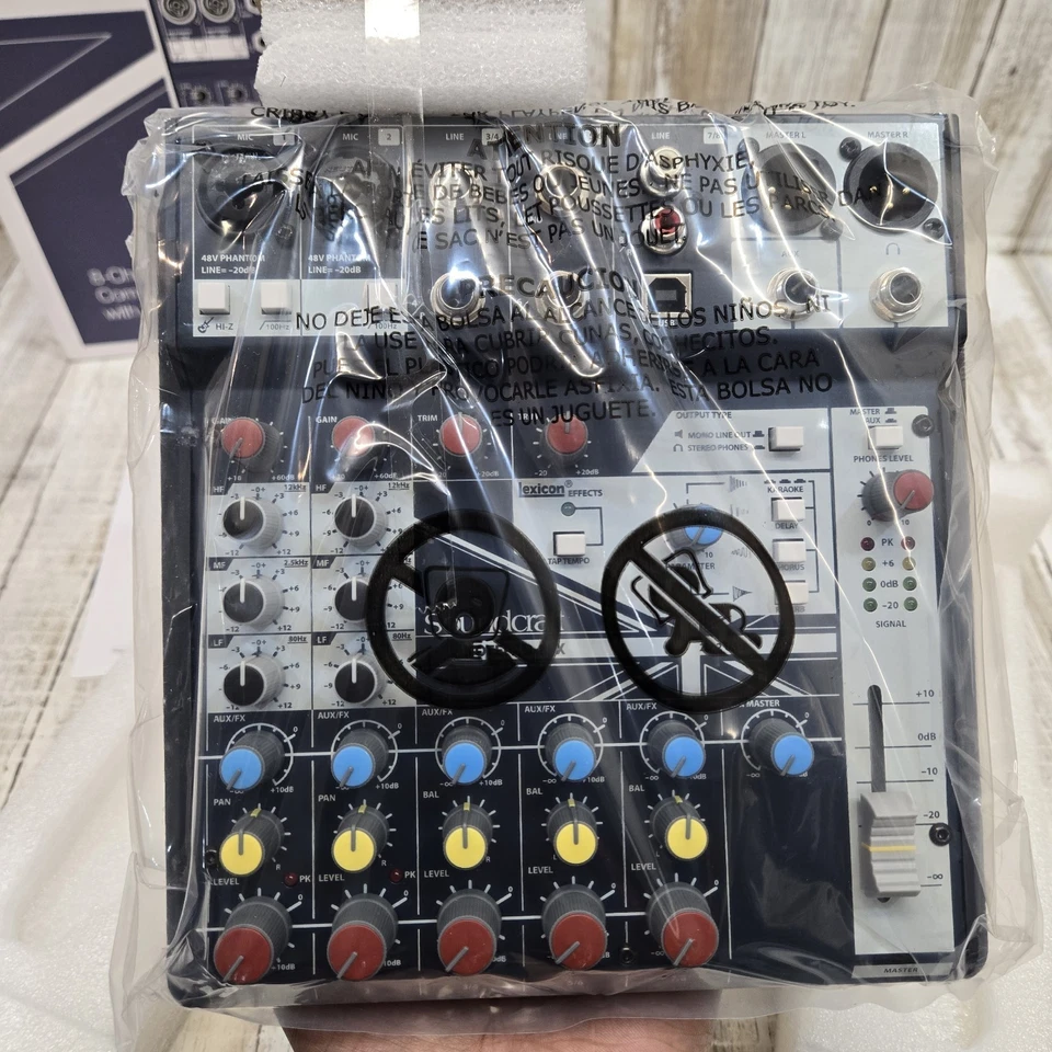 Soundcraft Notepad-8FX 8-Channel Podcast Mixer Podcasting Interface, USB+Effects - Image 3 of 4