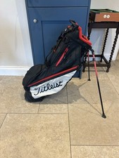 Titlesit Players 4 Stand Bag with Rain Cover Black/White & Red