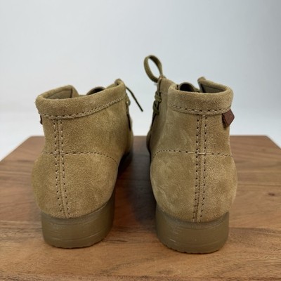 New NWOB Mens Clarks Wallaston Dark Sand Suede Boots Shoes 