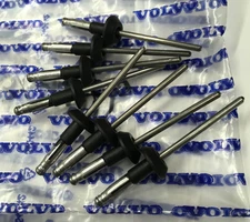 x8 Volvo Bumper Wheel Arch Lining Mud Guard Housing Metal Rivet Genuine 979878