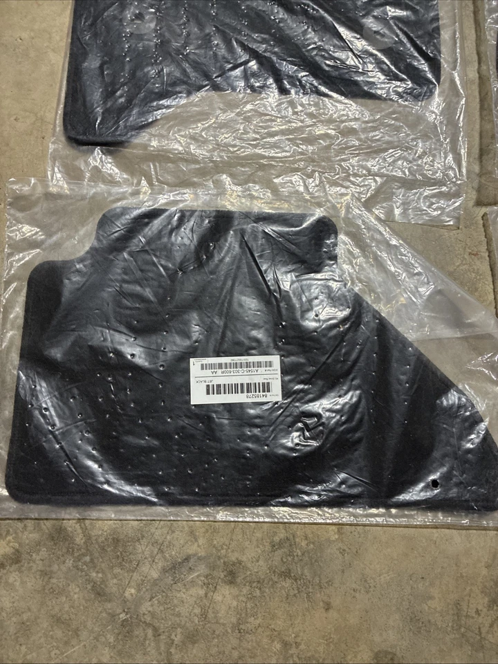 2014-18 Chevy Silverado GMC Sierra 1500 Crew Cab Black OEM Carpet Floor Mats Set Foto 4 de 4